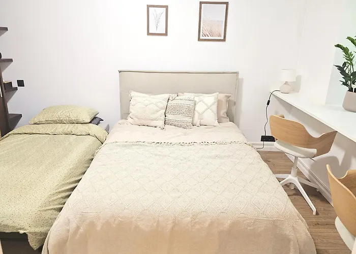 Dzīvoklis With A Fire-place Riga