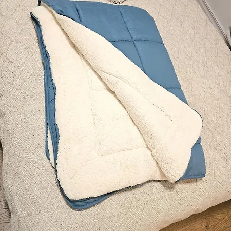 With A Fire-place Apartmán