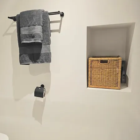 Apartamento With A Fire-place *
