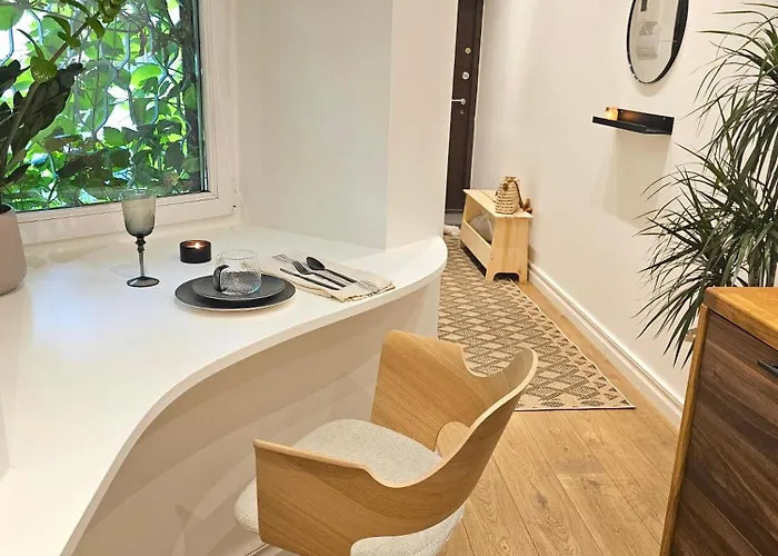 Apartment With A Fire-place Riga